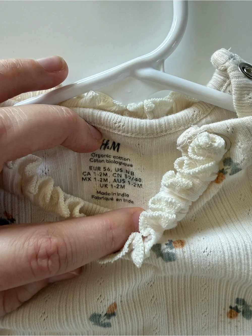 H&M Cream Ribbed Two-Piece Set with Small Floral Print, Newborn